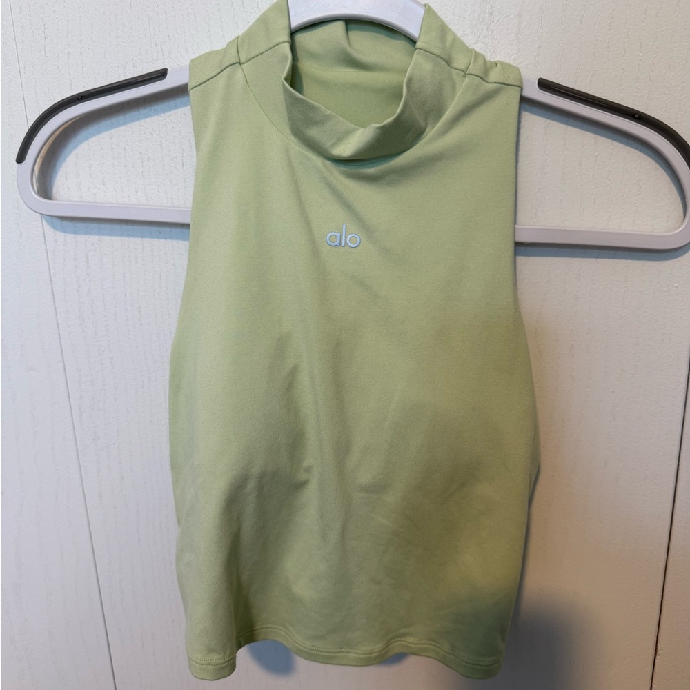ALO Yoga Green Crop Tank Top with Mandarin Collar